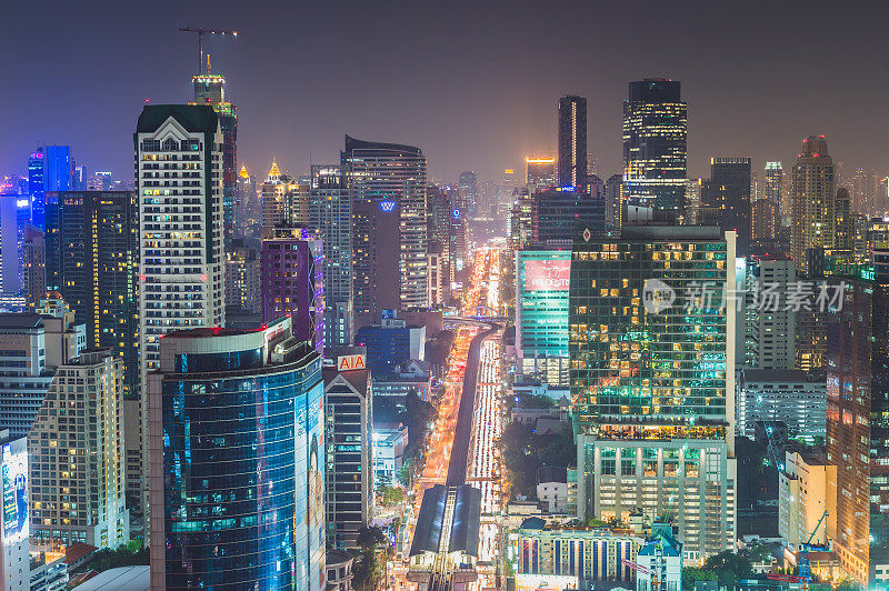 位于泰国曼谷市中心的萨通中心，Silom, Asoke